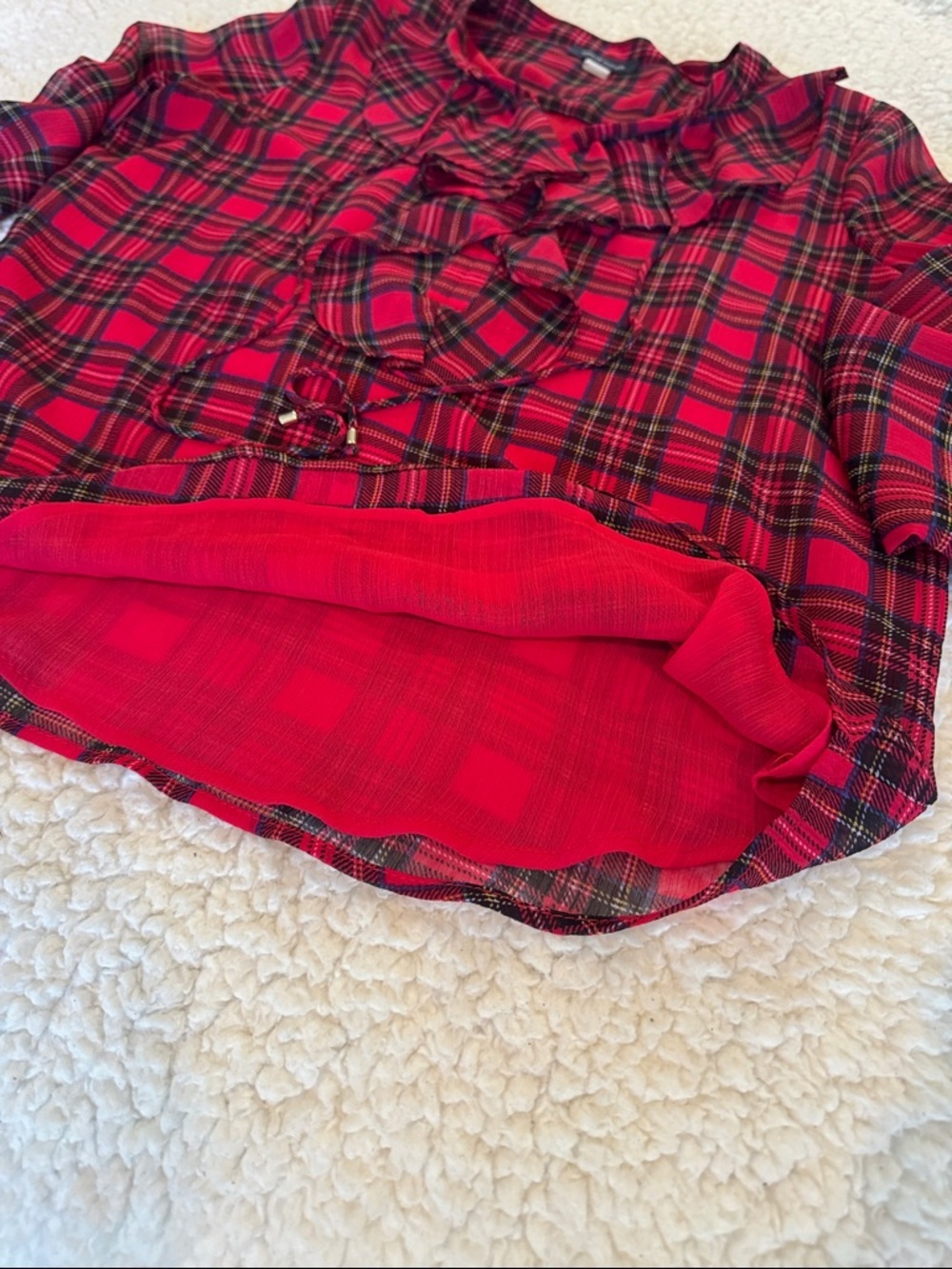 Tommy Hilfiger Red and Black Plaid Button-Front Blouse, size medium - Picture 5 of 9